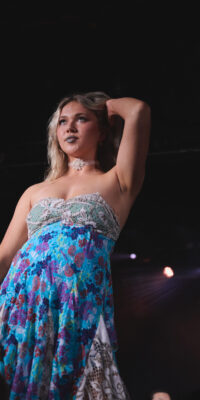 ON CUE - RUNWAY